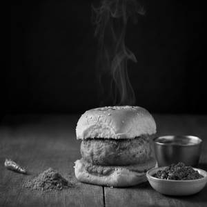 Schezwan Vada Pav