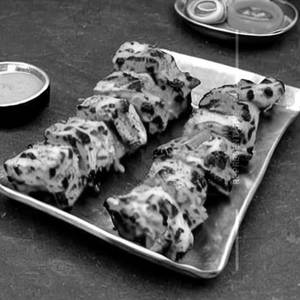 Hara Mirchi Machli Tikka