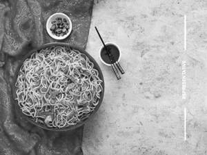 Schezwan chicken hakka noodles