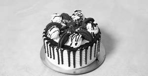 1/2 Kg Oreo Cake