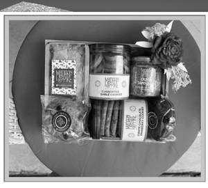 Assorted Small Wooden Hamper