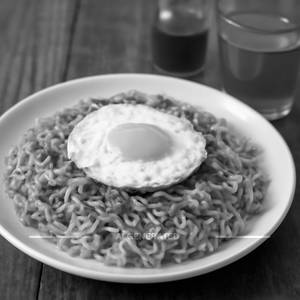 Egg Maggie