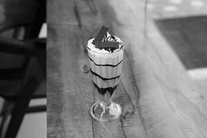 Kit Kat Shake