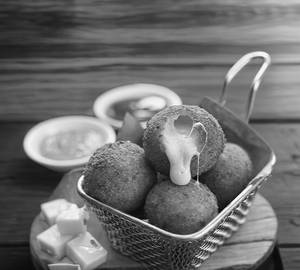 Potato Cheese Lava Balls