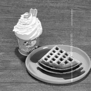 Kiki & Dream  Waffle