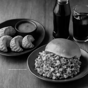 1 Fried Paneer Momo Mania (5 Pcs) + 1 Paneer Mo Pav + 250 Ml Coke