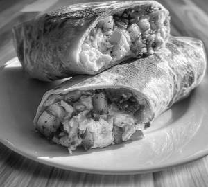Egg mushroom & cheese roll