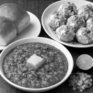 Butter Pav Bhaji + Dahi Puri