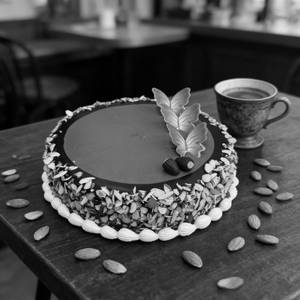 CRUNCHY KUNAFA NUTELLA 1 Kg + (1 Kg Free)