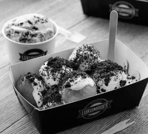 Oreo & nuts mini donuts