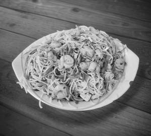 Chilli Garlic Hakka Noodles Mix