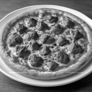 Chicken Makhani Pizza