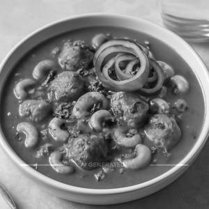 Kaju Curry Red