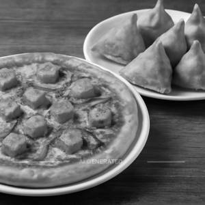 Pizza(paneer)+samosa(combo)