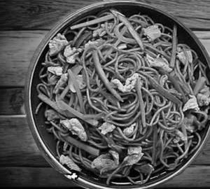 Schezwan Hakka Noodles Egg