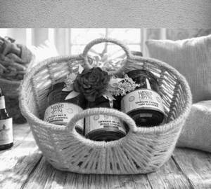 Vegan Moon Jute Hamper