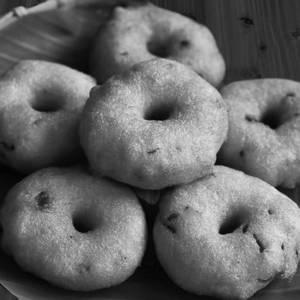 Medu Vada