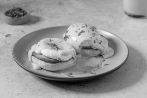 Eggs Benny