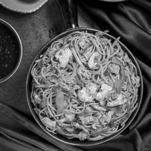 Egg Schezwan Noodles