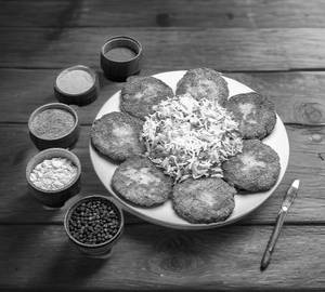 Sunehri Tikki