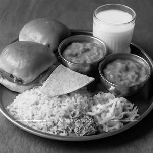 Cravve Special Sandwich