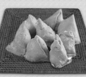 Kaju Samosa