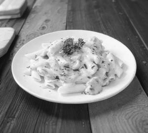 Withe Sauce Pasta