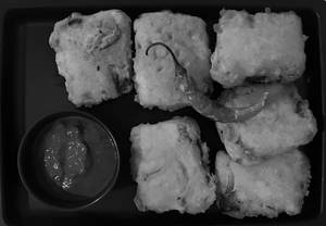 Paneer Pakoda(6 Piece)