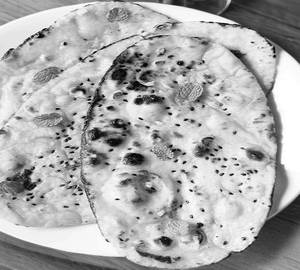 Cheese Garlic Naan