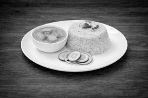 Basanti Pulao With Butter Paneer Masala And Salad Combo