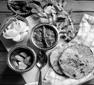 Sarson Saag Special Thali