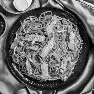 Egg Hunan Noodles