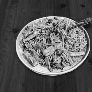 Paneer Hakka Noodles