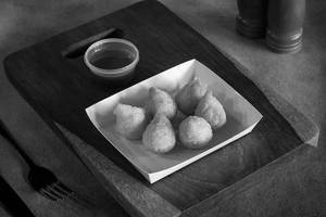 Veg Cheese Balls (6pcs)