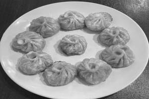 Pork Big Momo (3 Pieces)
