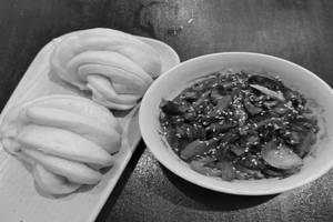 Tingmo & Beef Shyapta