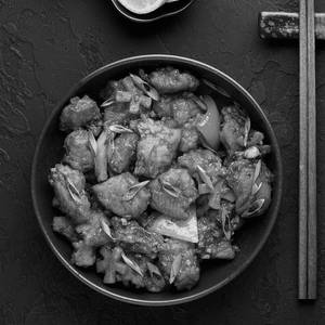 Chilli Fish 300 Gms)
