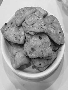Methi Puri