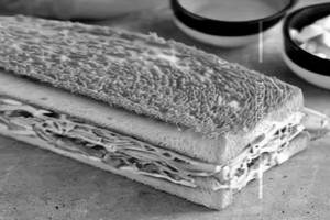 Cold Coleslaw Sandwich