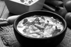 Veg. Raita (270 Gm)