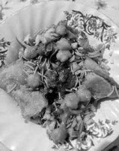 Choley Samosa Chat