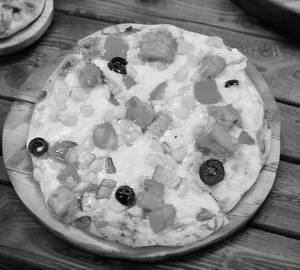 Paneer  And  Corn Pizza