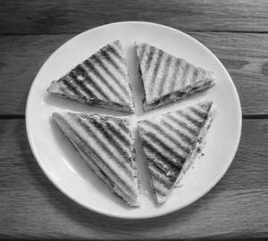 Veg sandwich [4 pieces]