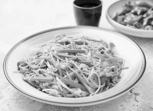 Hakka Noodles