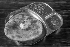 Special Amritsari Kulcha (King Size)