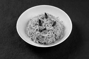 Veg Chilli Garlic Noodles
