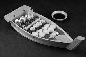 Veg Sushi Boat