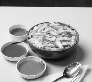 Egg Hakka Noodles
