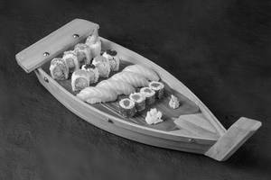 Non Veg Kylin Sushi Boat Combo