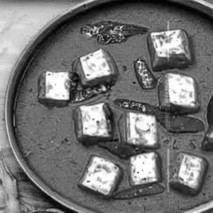 Paneer Garlic Gravy